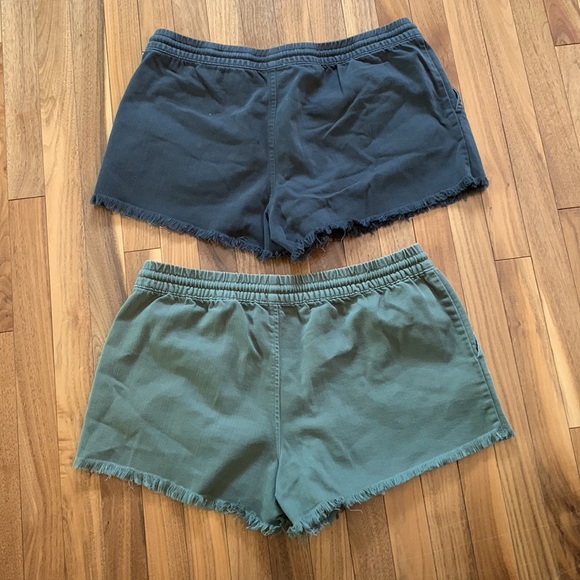 Aerie womens shorts - Picture 2 of 7